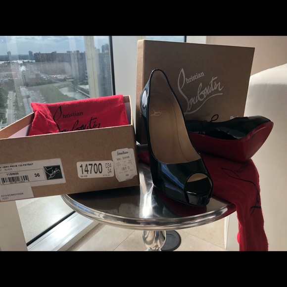 Shoes - Picture 3 of 5